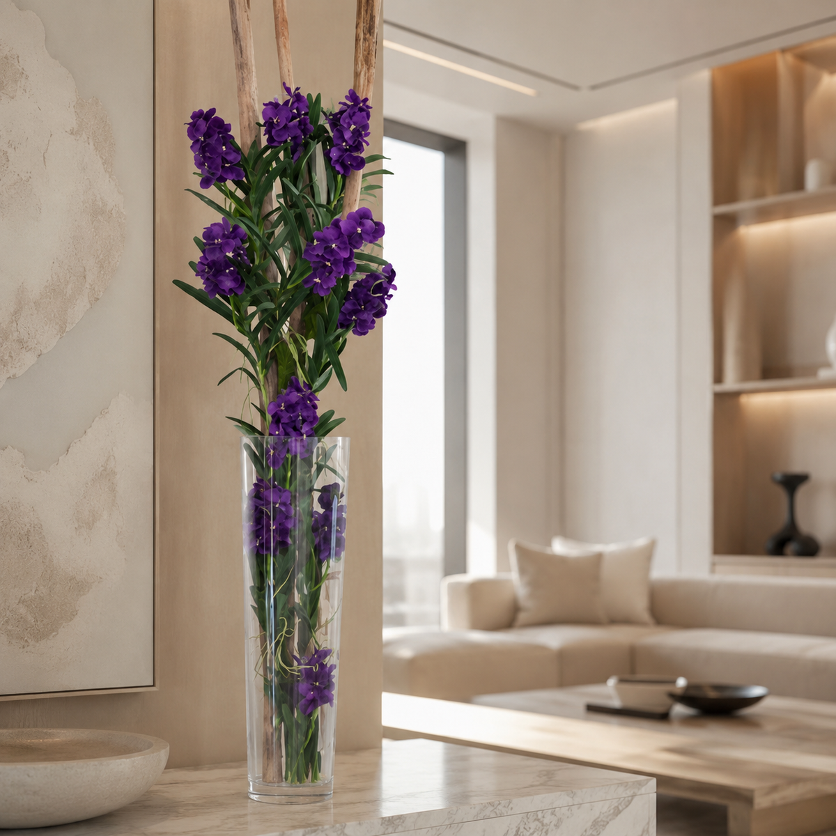 Orquídeas Vanda Púrpuras y Madera Flotante en Cilindro de Vidrio de Gran Formato para decoración de interiores | Vareluma