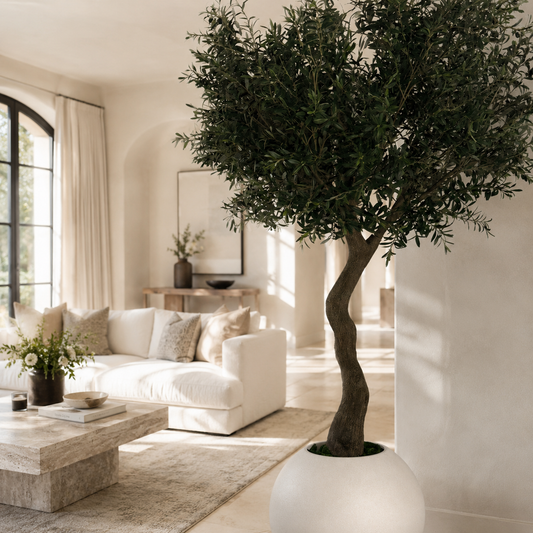 Olivo en Jarrón Globo Beige Mate para decoración de interiores | Vareluma