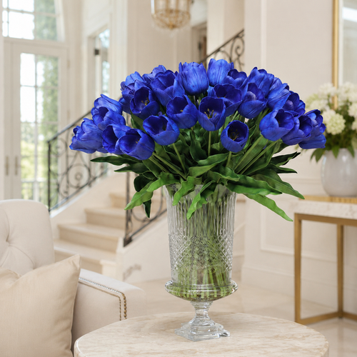 Tulipanes Azules en Urna Cristo para decoración de interiores | Vareluma